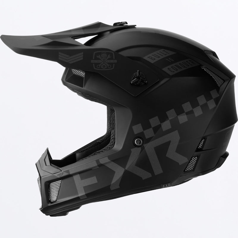 ClutchGladiator_Helmet_BlackOps_SKU_240628-_1010_Extra