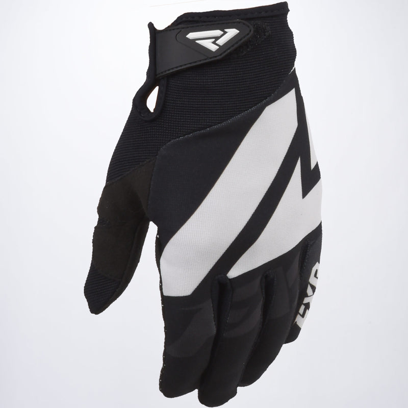 ClutchStrap_Glove_BlackWhite_203362-1001_Straight